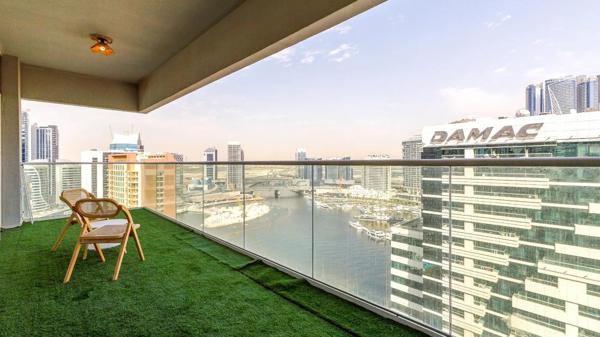 Boho 2Bhk Near Dubai Mall With Best Nightlife